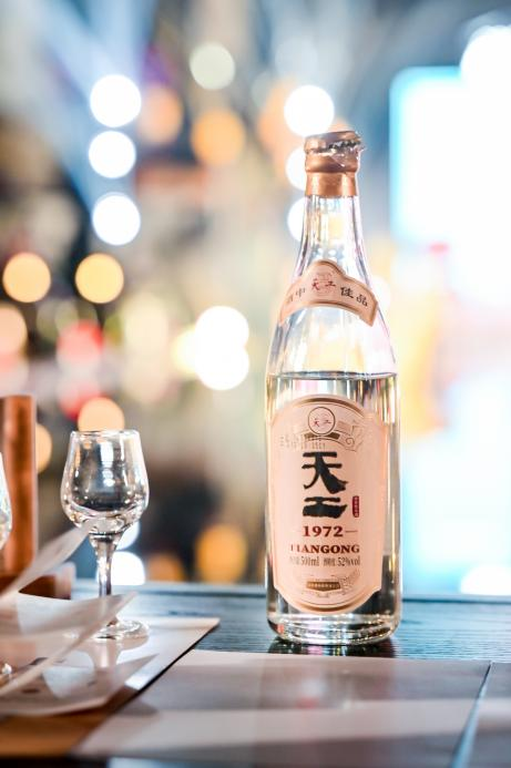 四特酒:践行长期主义与品质主义,持续擦亮中国特香白酒名片