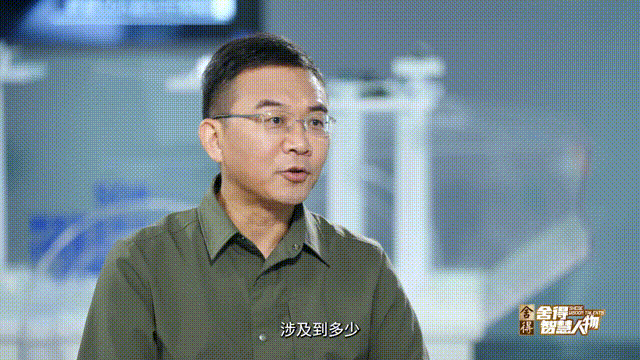 10月14日拍桌子-1 00_00_00-00_00_30.gif