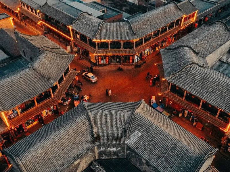 VCG211303408133 新疆沙漠肉苁蓉开花 剪裁.jpg 图片