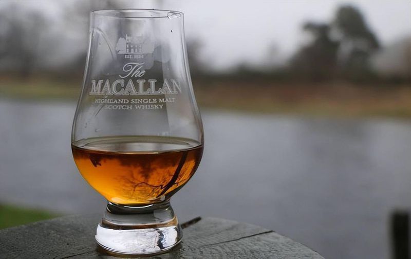 爱丁顿2023财年年报:营收12.77亿英镑,麦卡伦在北亚和全球旅游零售渠道表现强劲