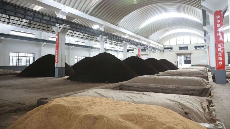 川酒风物丨窖为酒之魂，读懂窖池，你就读懂了中国白酒