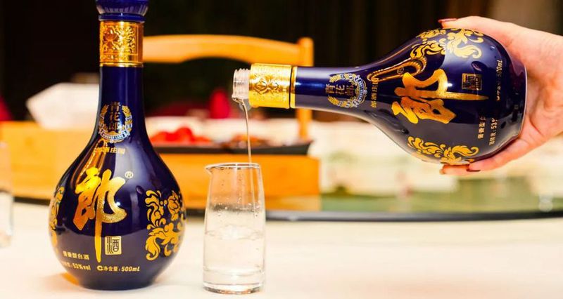 中国白酒　青花郎 青花郎酱香型白酒53°500ml